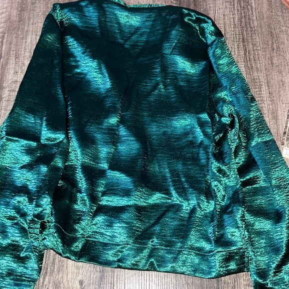 Ladies pajamas top - Picture 3 of 3